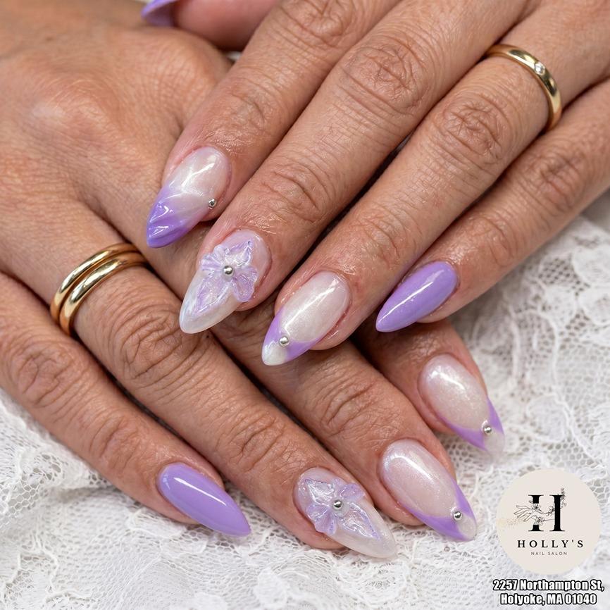 Holly's Nail Salon